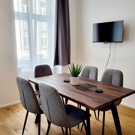 Neulerchenfelder City Apartment เวียนนา ภายนอก รูปภาพ
