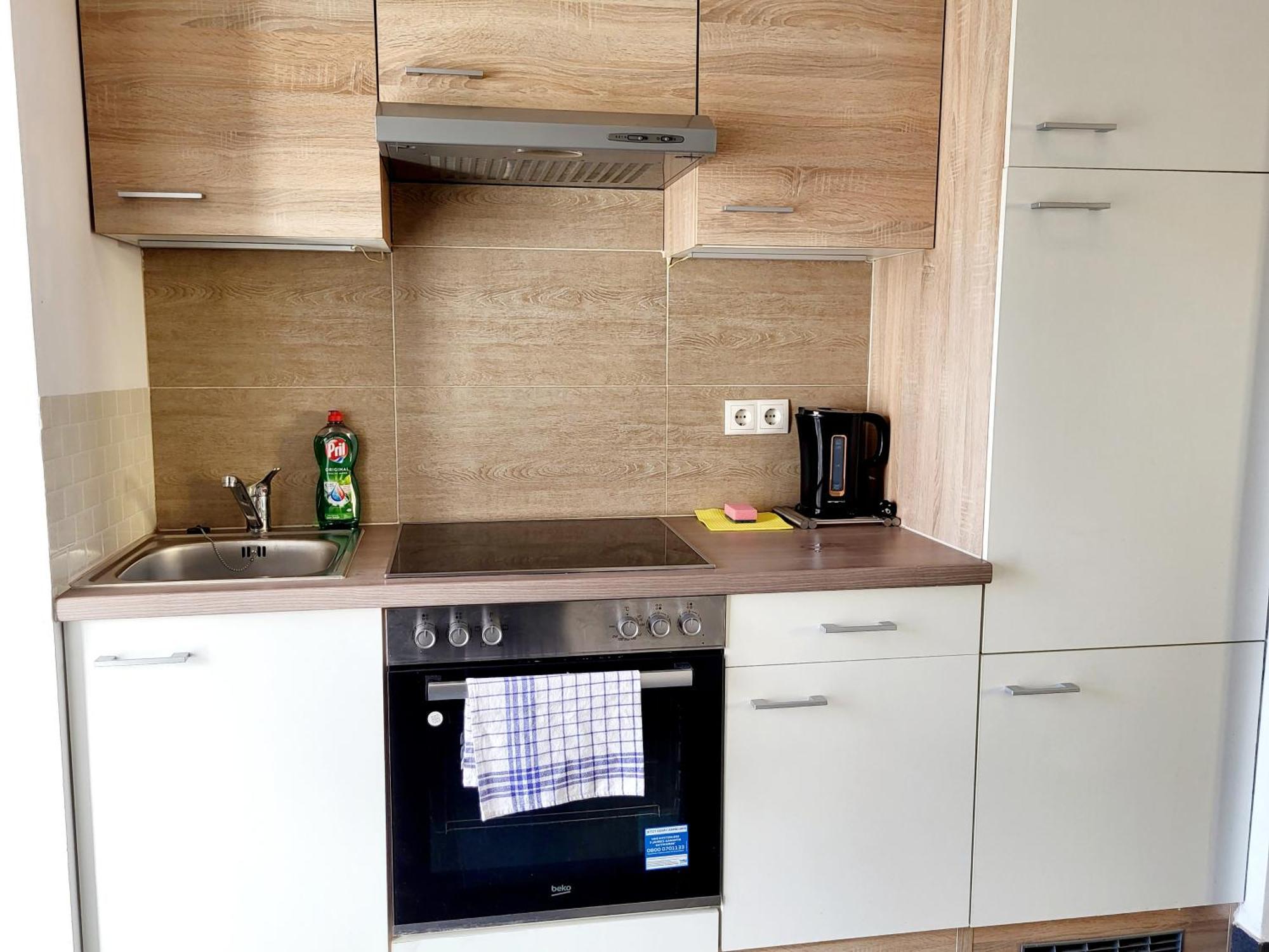 Neulerchenfelder City Apartment เวียนนา ภายนอก รูปภาพ